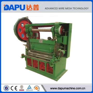 Expanded metal mesh punching machine