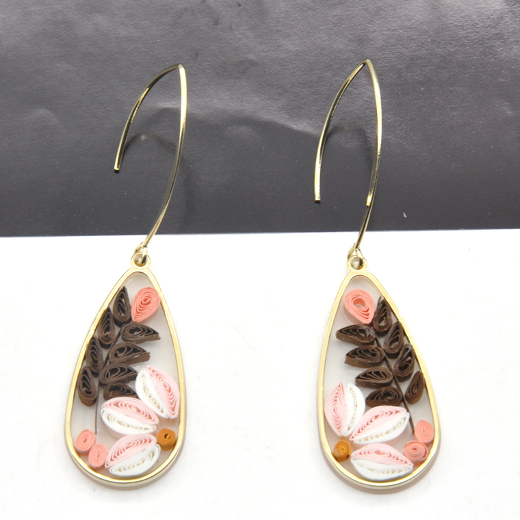 Newest craft folding paper colorful fish hook earrings