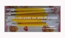 cakes decorating pen and tools