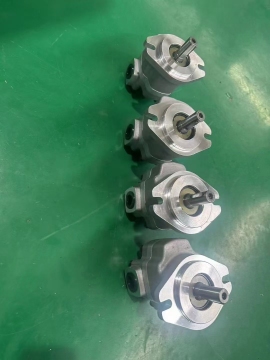 hydraulic radiator fan motor 20