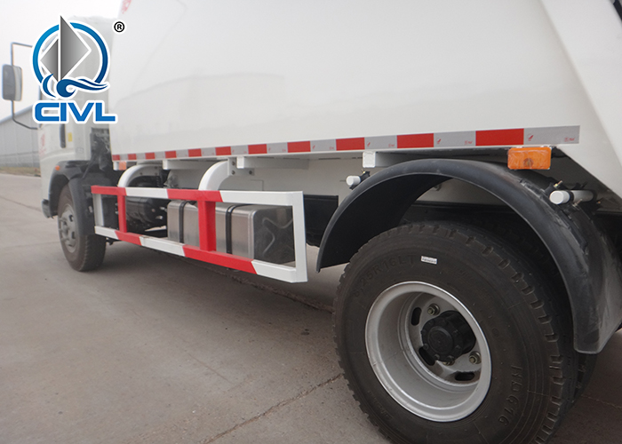 Camión de basura compacto de 8m3 con chasis ligero 5 8m3 Compact Garbage Truck With Light Chassis 5