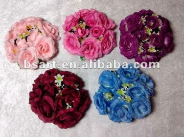Artificial flower wreath