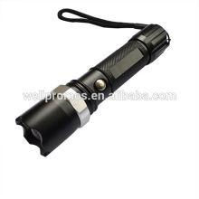 zooming high powered led flashlight
