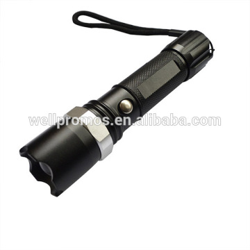 zooming high powered led flashlight