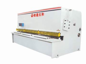 plate shearing machine