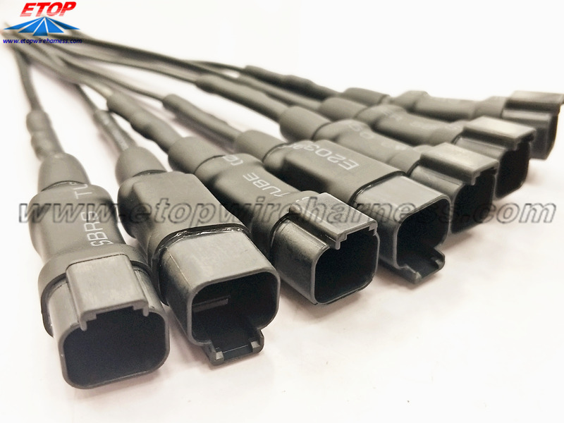 Montaxe de cables de conectores DT