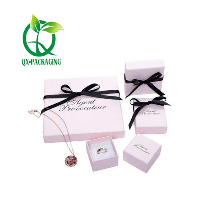 Jewelry gift boxes 