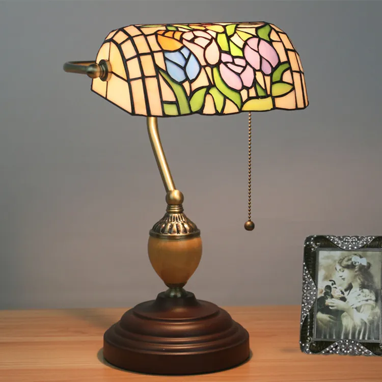 European Bank Lights, Artistic Bars and Cafes, Nostalgic Desk Lamps