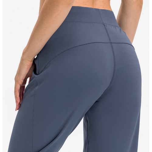 pantaloni da allenamento da donna con tasche