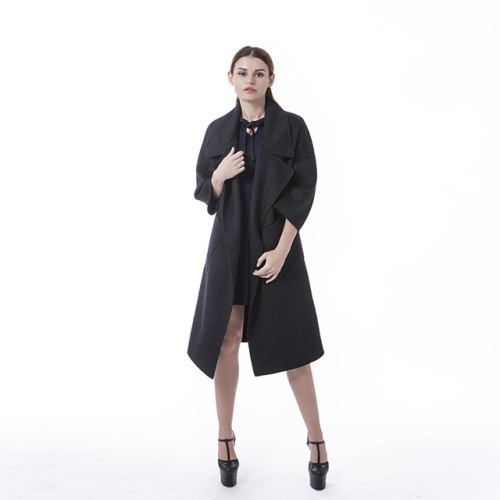 Fashionable black cashmere overcoat