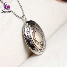 Jenia Best Selling Product Locket Pendant Necklace Round Shape Girls Locket Pendant