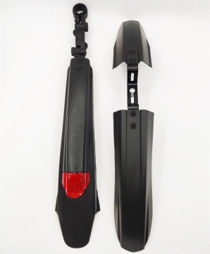 Plastic Splash Guard with Tail Light for BMX and Mountain Bikes
