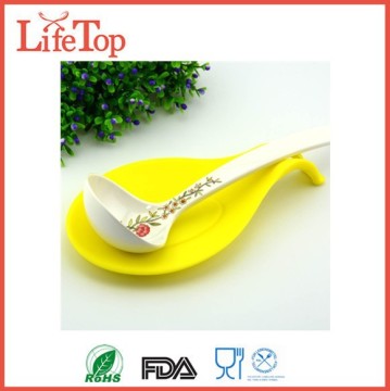 Cheap Cooking Utensils Holder Silicone Soup Spoon Rest Holder