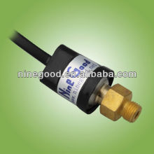 vacuum flashlight pressure switch 116