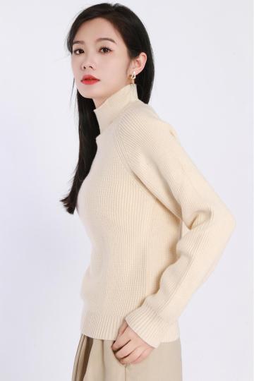 Standing Collar Long- sleeved Woolen Sweater