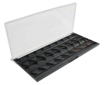 32 colours special shape plastic makeup packaging