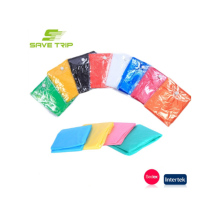 Popular Easy-Carry Emergency Disposable Adult/Child PE Raincoat/Rain Poncho