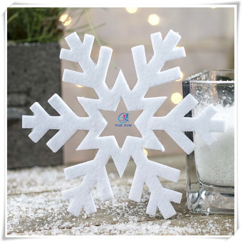 White Polyester Felt Snowflakes for New Year, Christmas Decoration