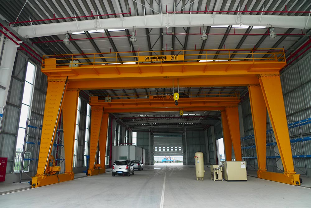 Top Running Tunggal Girder Gantry Crane Kit