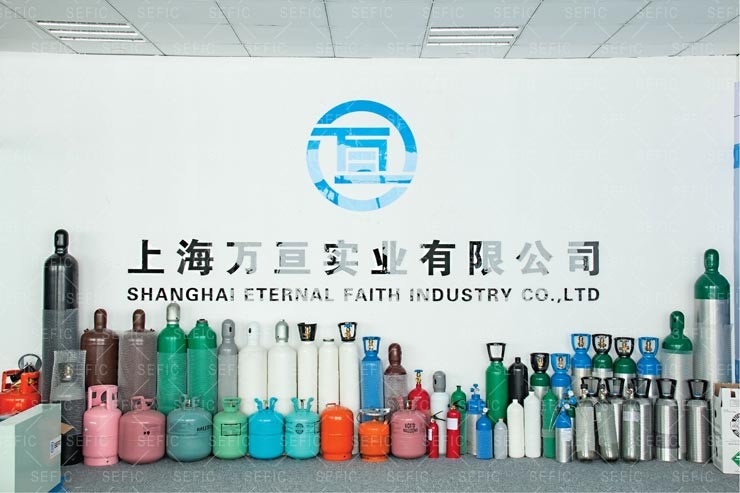 CGA 580 valve ISO9809 seamless steel water capacity 40L 6M3 oxygen argon gas cylinder