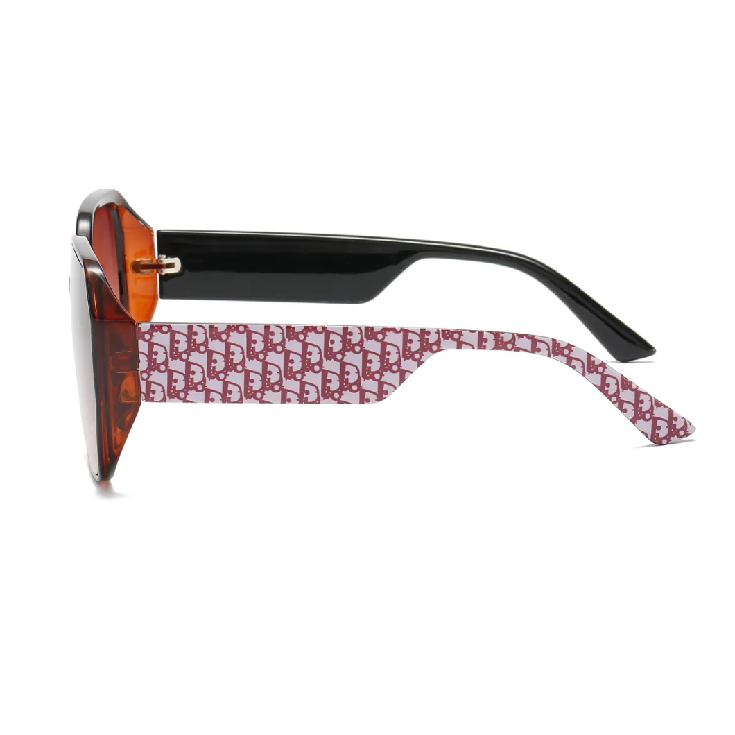 2020 Ready Made Plastic Fashion Sunglasses with Patterns