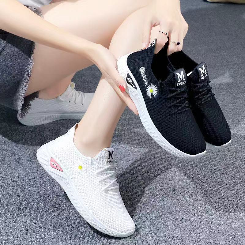 2021 New fashion Little Daisy mesh sports shoes versatile student shoes mom shoes running footware