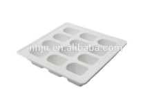 double wall plastic tumbler with ice cube