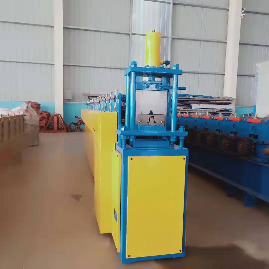 Stud & Truck Roll Forming Machine Omega Profile Tile Making Machinery Manufacturer