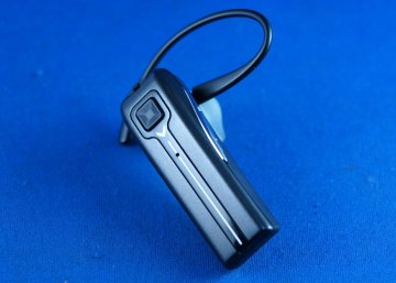 Best Portable Noise Cancelling Mobile Bluetooth Headset For Dual-pairing Headset