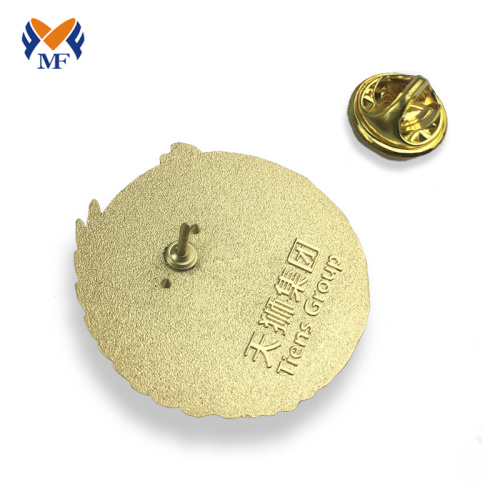 Top Grade Button Gold Round Pin Badges Design