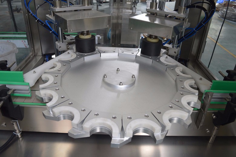 Automatic Capping Machine--Chuck Capper