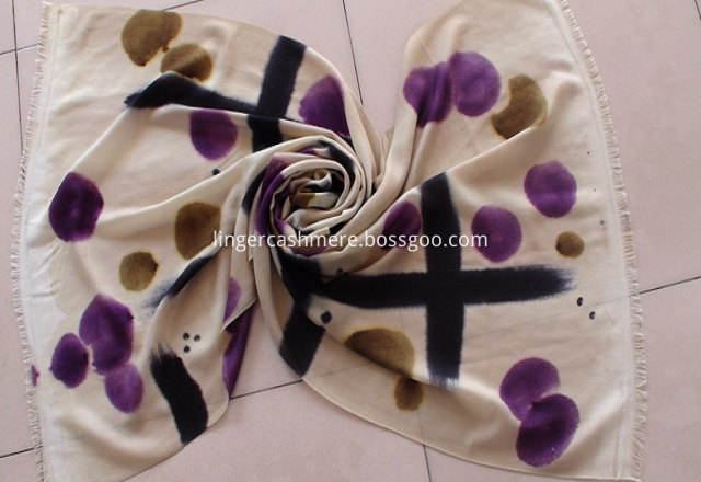 Clean Colour Soft Scarf