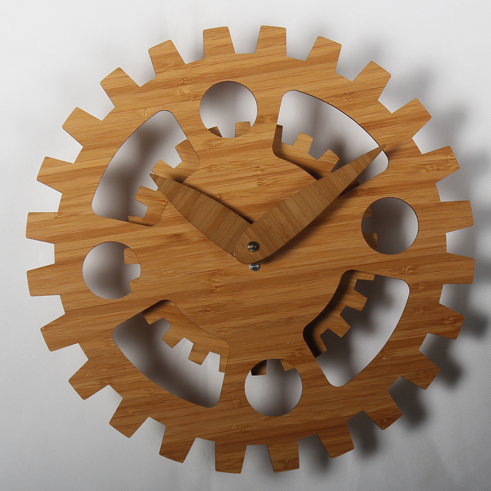 Kikkerland Gear Wall Clock