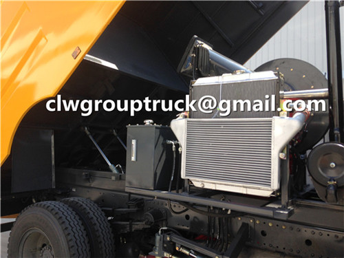 Road Sweeper Truck Details