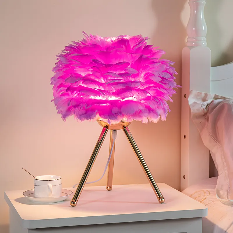 Feather Desk Lamp, Bedside Lamp, Triangular Bedroom Lamp LED Desk Lamp