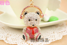 Korea rhinestone headset small Roger bear pendant Keychain fashion crystal bear metal key ring bag hanger for woman
