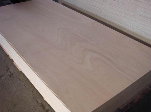 kommersiella plywood körsbär fanér