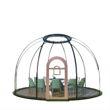 Geodesic Garden Tents: Outdoor Hotel Accommodations with Glass and Polycarbonate Facilities