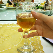 Good taste Goji berry wine of 12 degrees