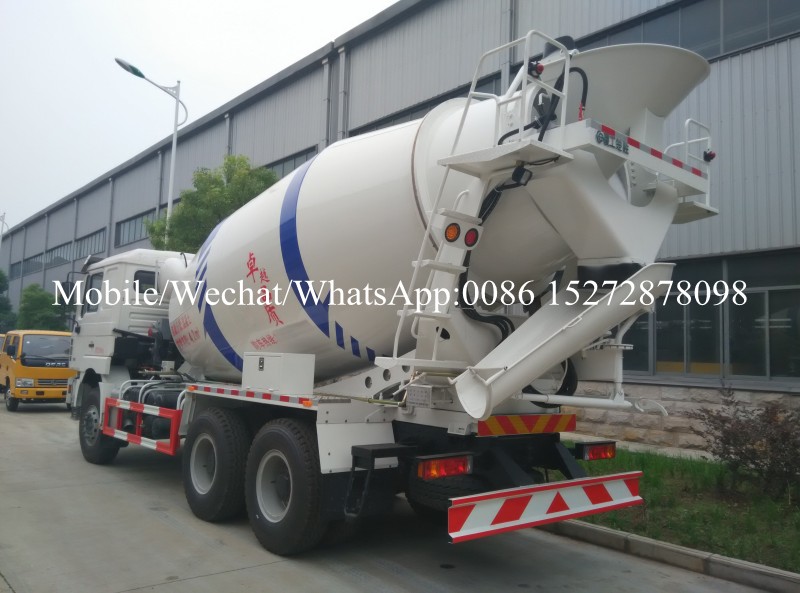 Cement Mixer Truck (1) Cement Mixer Truck (1)