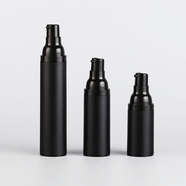 Airless-Pumpe aus Luxus-Kunststoff PP schwarz matt Lotion