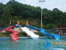 Amusement Park 2.5m Low-level Fiberglass Family Resorts Water Slides For Childrens