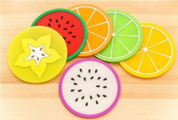 Beautiful colorful fruit silicone cup mat great promotional gifts plastic cup mat with custom logo