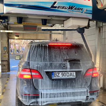 Touchless car wash soap for leisuwash 360