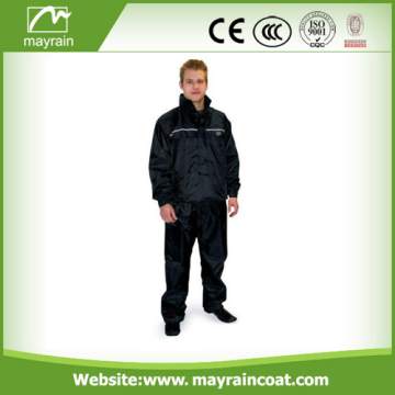 Men Polyester Waterproof Breathable Rain Suit