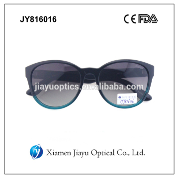 logo print shutter shades eyewear sunglasses women