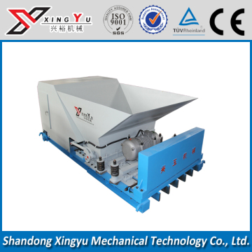 Automatic concrete column molding machine