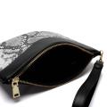 Fashion Trendy Women&#39;s Snakeskin Retro Zipper Clutch Bag
