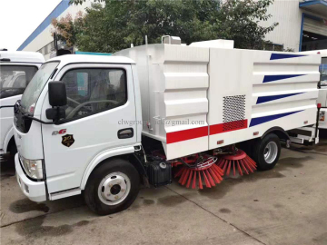 Dongfeng 5CBM Vacuum sweeper truck