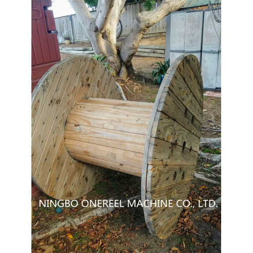 Industrial Large Wooden Cable Spool for Sale